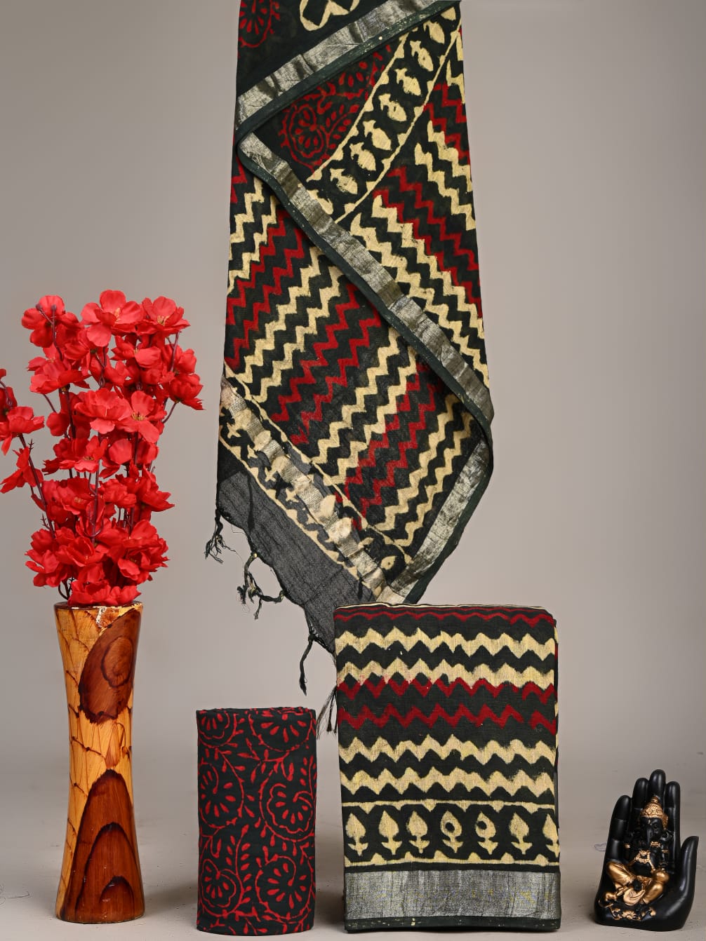 Exclusive Hand Block Linen Suit With Linen Dupatta(VkLS72)