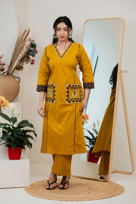 *Pure natural cotton 60-60 kurta collar neck with beautiful pent set*