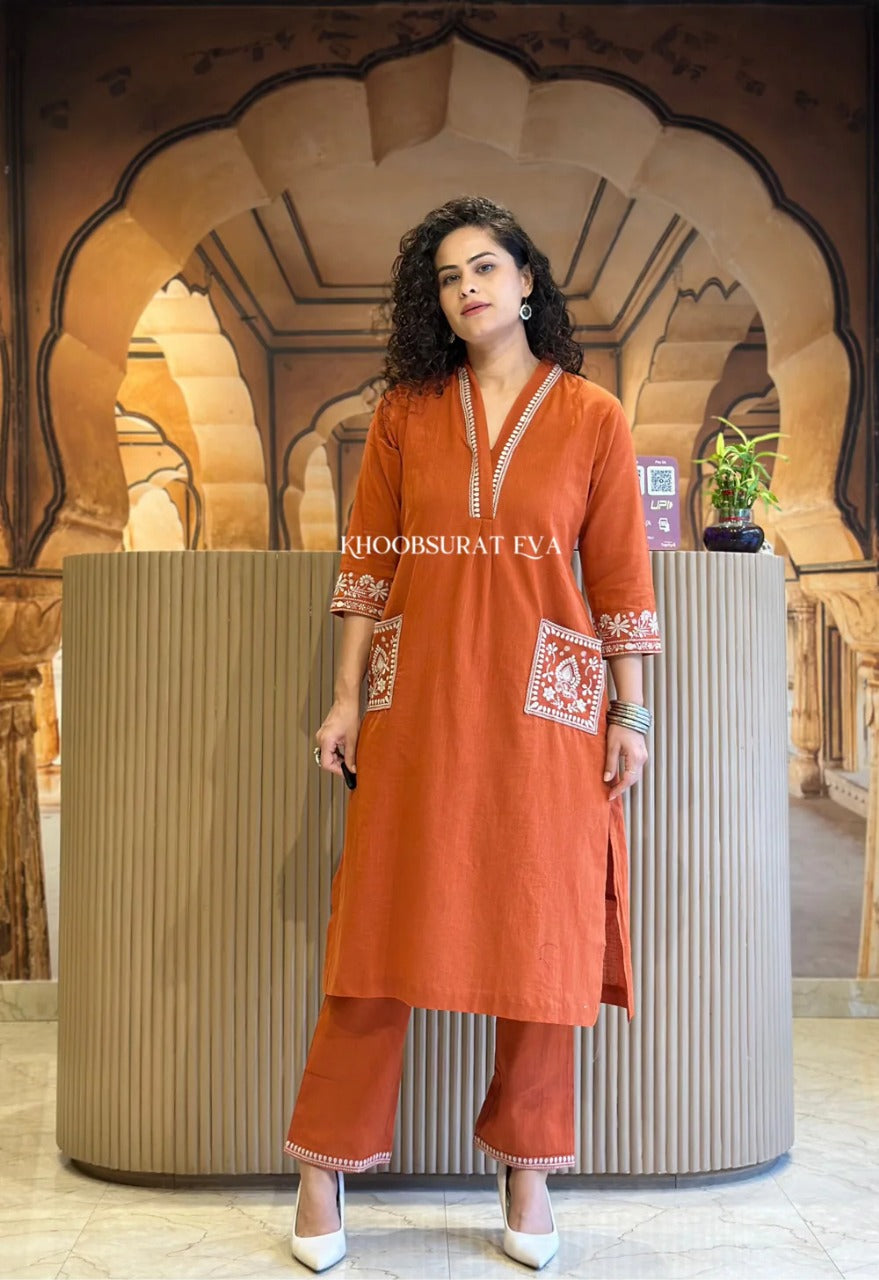 A beautiful Kurti Pant set