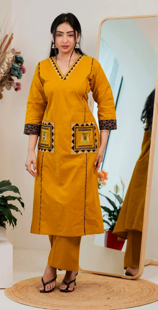 *Pure natural cotton 60-60 kurta collar neck with beautiful pent set*