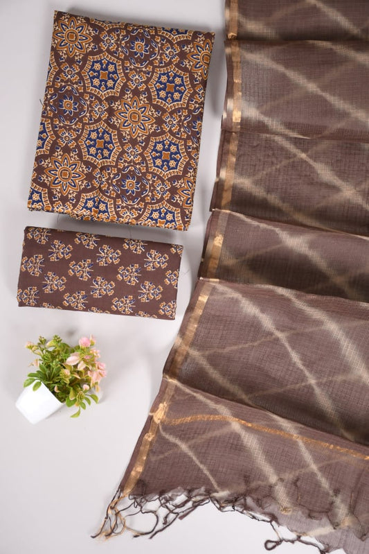Exclusive Hand Block Cotton Suit With Kota Doriya Dupatta Suits(VKCOTKO48)