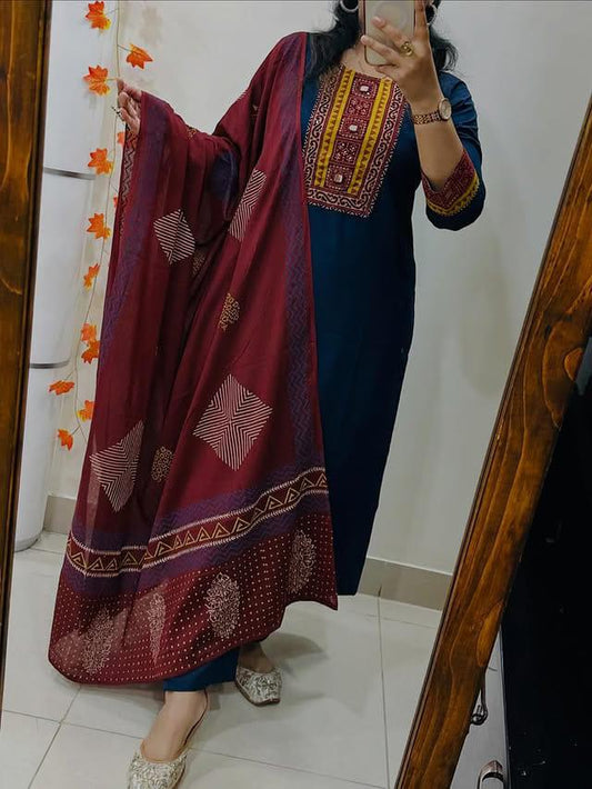 Beautiful pure cotton kurti pant dupatta set