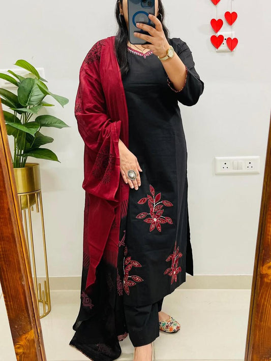 Beautiful pure cotton kurti pant dupatta set