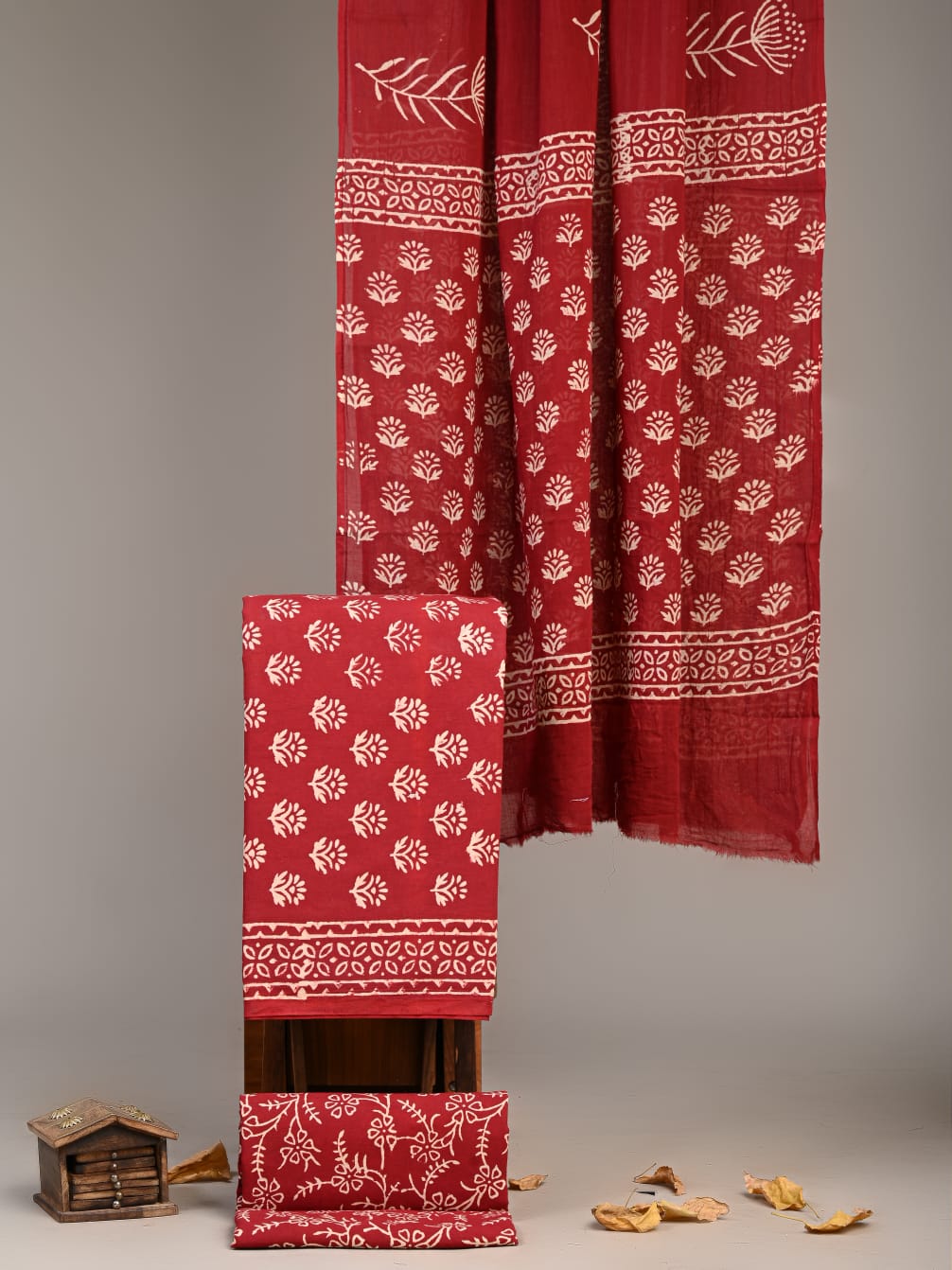 Exclusive Hand Block Cotton Suit With Cotton Dupatta(VKCOT38)