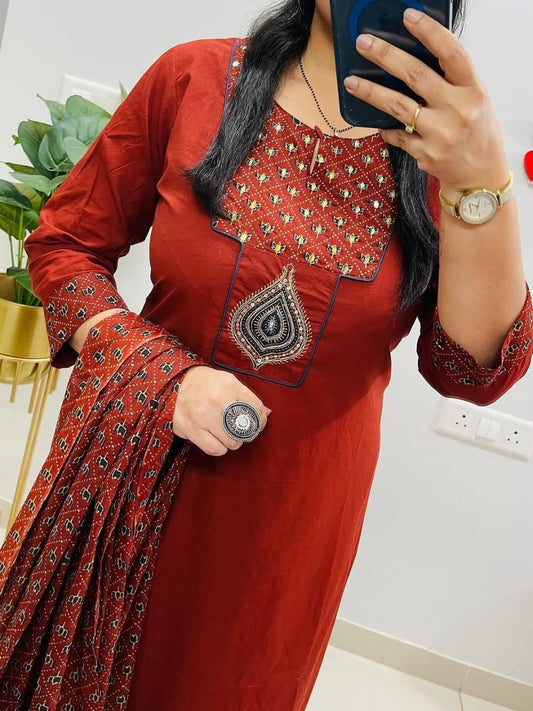 *We are here to spread some magic to your ethnic Heavy Cotton*
*Pure fine Cotton fabric   Kurti with Pant with cotton Sequence work*