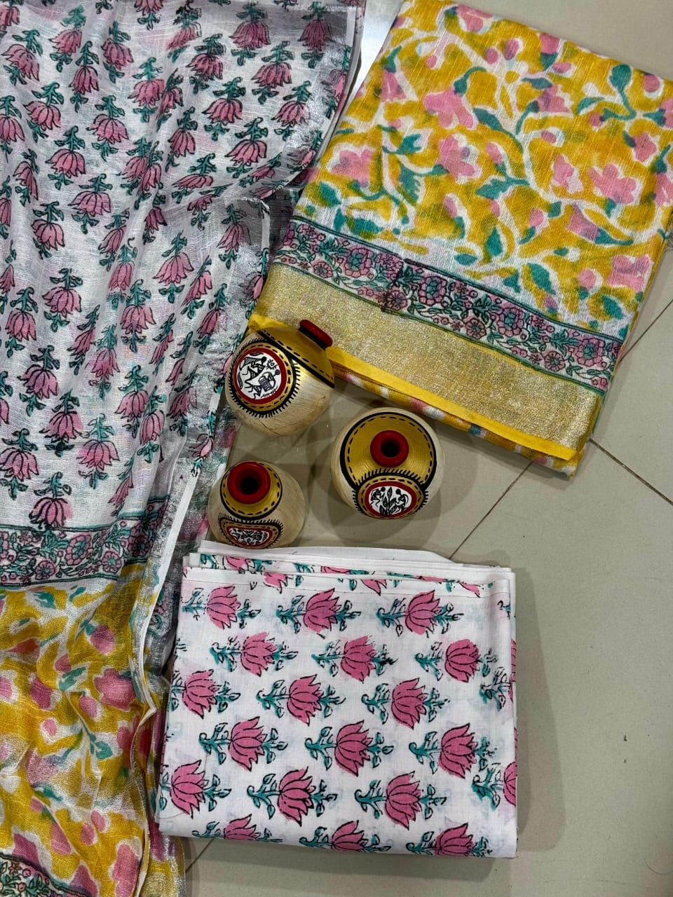 Exclusive Hand Block Linen Suit With Linen Dupatta(VkLS31)