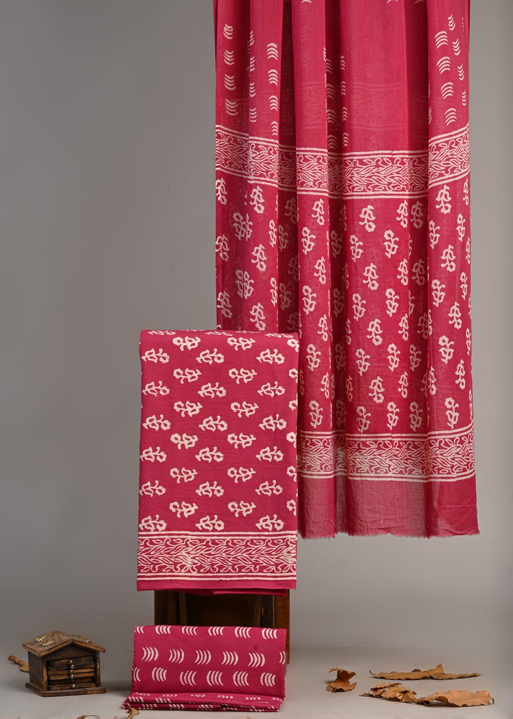 Exclusive Hand Block Cotton Suit With Cotton Dupatta(VKCOT33)