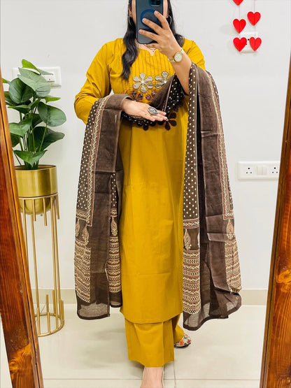 Beautiful pure cotton kurti pant dupatta set