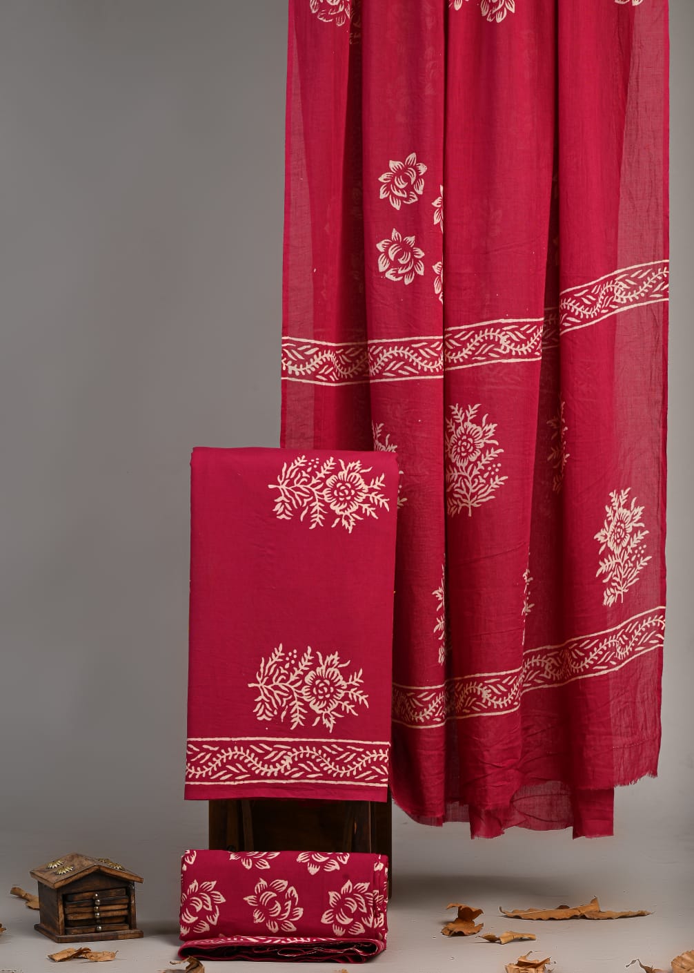 Exclusive Hand Block Cotton Suit With Cotton Dupatta(VKCOT68)