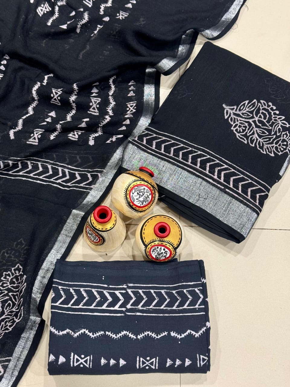 Exclusive Hand Block Linen Suit With Linen Dupatta(VkLS05)